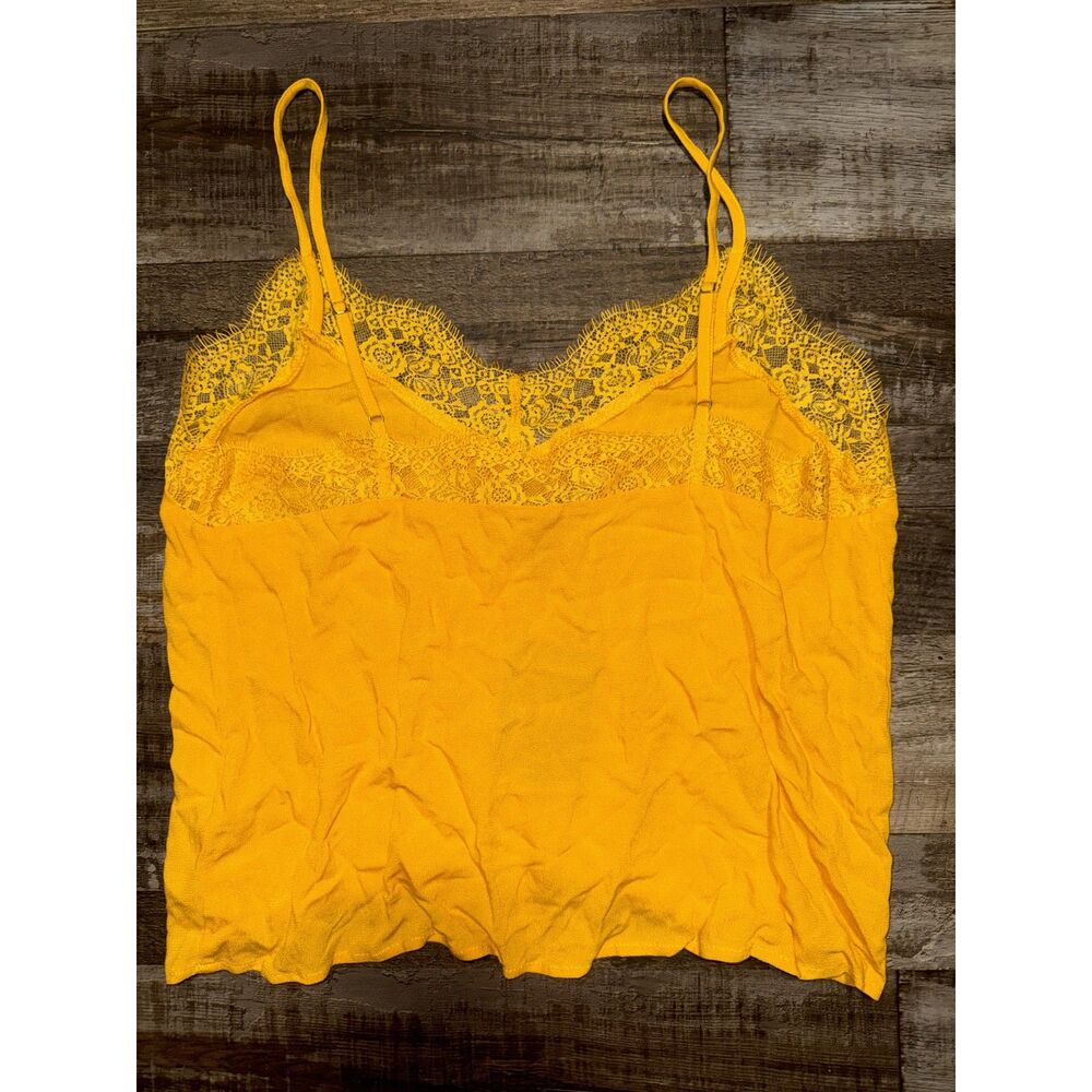 NWT Forever 21 Yellow Lace Trim Cami Tanktop Size Medium - Picture 3 of 6